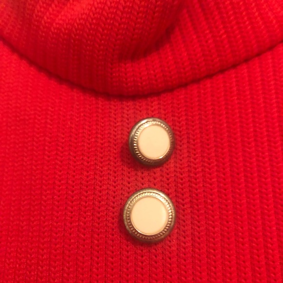 Mod 60s Mock Neck Retro Mini Dress with Floral Design - Picture 2 of 6